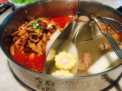 鲜牛杂鸳鸯锅-左庭右院鲜牛肉火锅(新梅广场店)