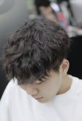 -VS接发潮牌
