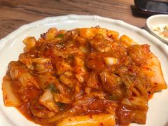 辣白菜炒五花肉-京玉菲饭店(李村店)