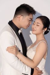 -MAO亲爱的猫婚纱摄影工作室