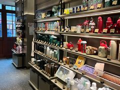 -星巴克臻选(上海今潮8弄店)
