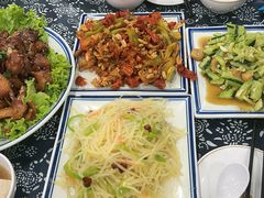 -八两八金·莱芜特色炒鸡(市南漳浦路店)