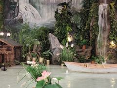 -Gucci(首创奥特莱斯店)