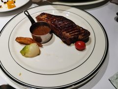 -食间牛排(重庆路万达店)