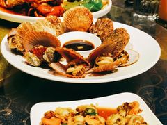 招牌香辣蟹-臻鲜燕海鲜融合餐厅(金陵style店)