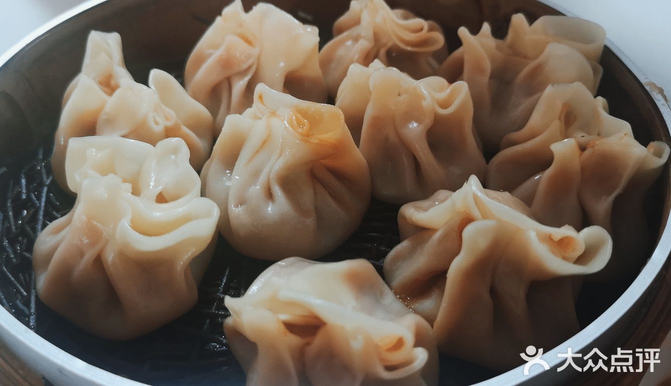 最经典的美味还是那一屉小笼包