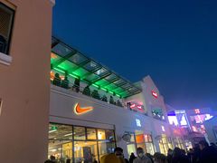 -NIKE上海青浦优选体验店