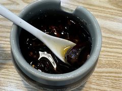 自制花生油辣椒油-内蒙焖面大盆骨餐馆(山大路店)