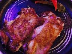 -樱花里音乐餐吧·牛扒椰子鸡(东圃店)