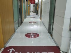 -雅悦齿科(顾村公园店)