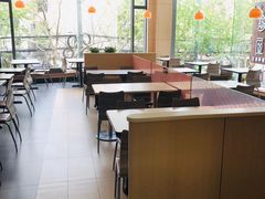 -来必堡(娄山关路店)