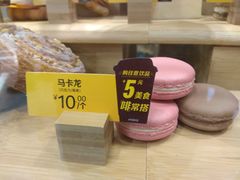 -麦当劳(展览路店)