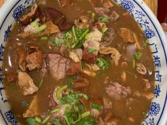 卤煮火烧-门框胡同百年卤煮(新街口店)