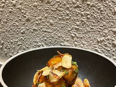 -RONIN Snack Bar