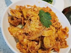 香辣牛板筋-老佛爷铜炉蛙锅(海岸城店)