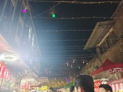 -南湖公园地摊集市