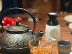 -老牌坊云南鱼豆花火锅(嵩山店)