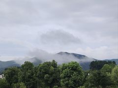 -雅达·阳羡溪山小镇中心