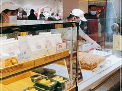 面包甜点陈列柜-南洋大师傅(昌平龙德广场店)