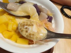 -满记甜品(优客百盛店)