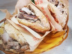 -洪峰浩老北京烧饼夹肉(角门路店)