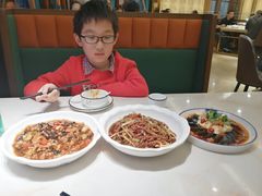 -刘胖子家常菜·蹄花焖藕(兴业店)