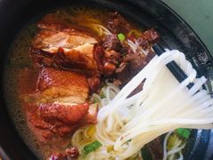 -花溪巷牛肉粉(泉城路店)
