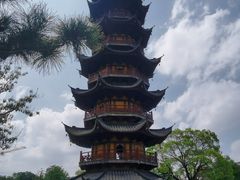 -龙华寺