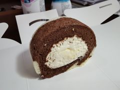 萌萌长颈鹿卷-卷心卷意·轻甜蛋糕(新光天地店)