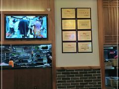 -井格重庆火锅(临平银泰城店)