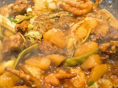 -老渔翁炖鱼坊(黄海西路东山店)