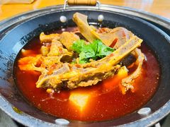 -大众跷脚牛肉馆·非遗传承单位(峨眉山店)