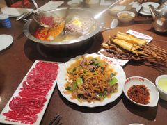 湿炒牛河-幸运牛汕头小黄牛牛肉火锅(梅林店)