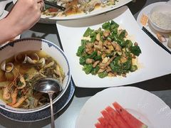 -新天明砂锅鱼头煲