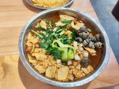 -柳州肥姨妈大骨螺蛳粉(沙河店)