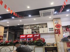 -江城燕子大排档(江汉路步行街店)
