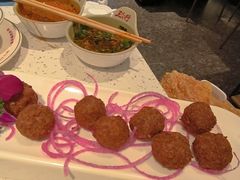 -三人行骨头王火锅(长寿店)