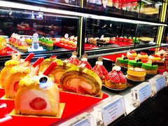 -Salon de The de Joel Robuchon(外滩18号店)