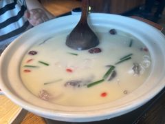-老阿爸鲜鱼土菜(昆山花桥店)
