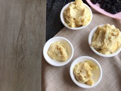 榴莲-东方红海鲜百汇(国际大厦店)