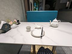 餐具摆设-丁老爷子苏香圆