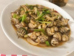 -覃记海鲜美食餐厅