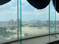 -荣誉国际酒店-云顶旋转餐厅