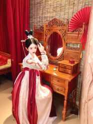 -汉仪华裳汉服馆(打浦桥店)