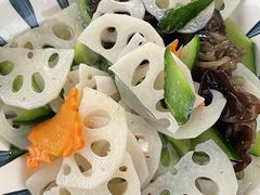 -酤居湖景音乐餐吧(安宁店)