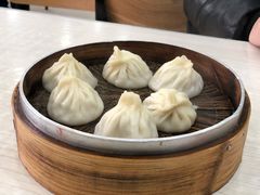-珊珊小笼馆(仙霞路店)