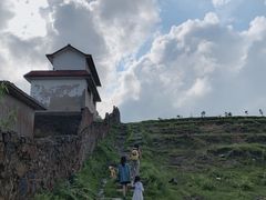 -贵州云顶草原民族风情园