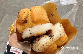 Egg Yolk and Meat Floss Flavor