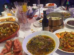-巴特餐饮6加1音乐餐吧·新疆菜