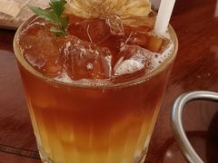 -灵意咖啡·西班牙美食(汕头金平万达广场店)